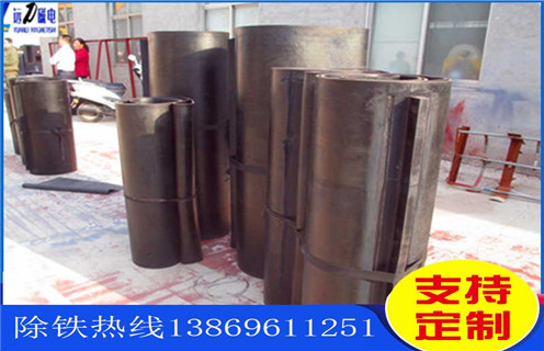 皮帶自卸工永磁除鐵器，廣西皮帶自卸式永磁除鐵器怎么調節_廣西皮帶自卸式永磁除鐵器跑偏原因及如何調_刮板價格 