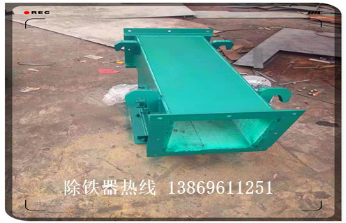 不銹鋼管道除鐵器，云南不銹鋼管道除鐵器_遠力云南不銹鋼管道除鐵器應用安裝示意圖型12000高斯_可定制工作原理