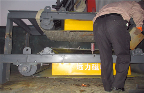 永磁自卸除鐵器，甘肅永磁自御式自動除鐵器性能_技術參數_甘肅永磁自御式自動除鐵器性能磁塊安裝方式_如何換帶 
