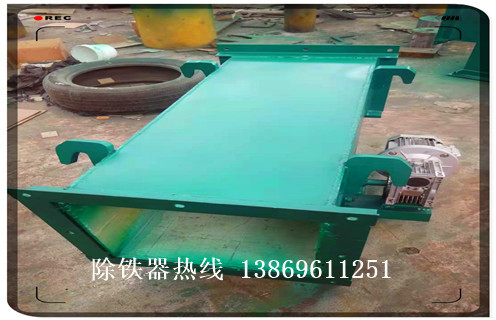 管道除鐵器，新疆管道除鐵器安裝示意圖_新疆管道除鐵器安裝示意圖應用安裝示意圖型12000高斯_可定制工作原理