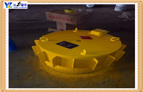 RCDD-8電磁除鐵器-T1/T2/T3超強磁力,如今除鐵器龐大的市場需求空間對于除鐵器生產企業而言，迎來了強打的發展空間。山東遠力已在除鐵器市場打出名聲，在如此巨大的市場規模和樂觀的市場前景，各路豪強紛紛進入磁選設備市場，行業內群雄逐鹿格局悄然顯現。除鐵器適用于輸煤港口、大型火電廠、煤礦、礦山、建材等對除鐵要求特別高的場所，可在粉塵、潮濕、海邊鹽霧腐蝕嚴重等惡劣環境下正常工作.